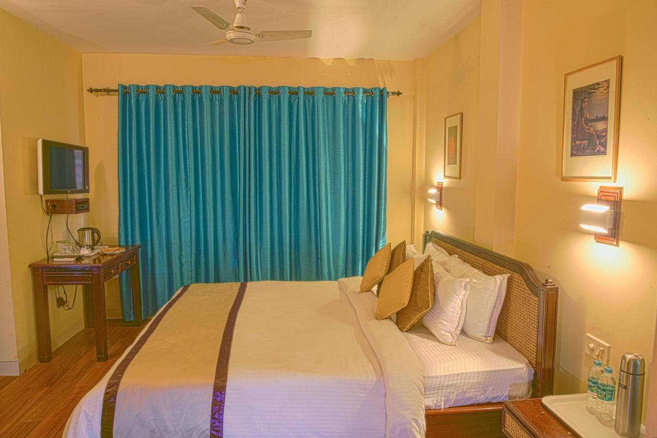Landmark Hotels Guwahati Zewnętrze zdjęcie