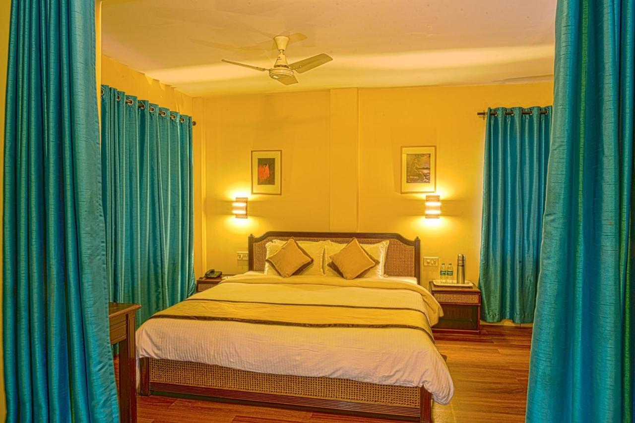 Landmark Hotels Guwahati Zewnętrze zdjęcie