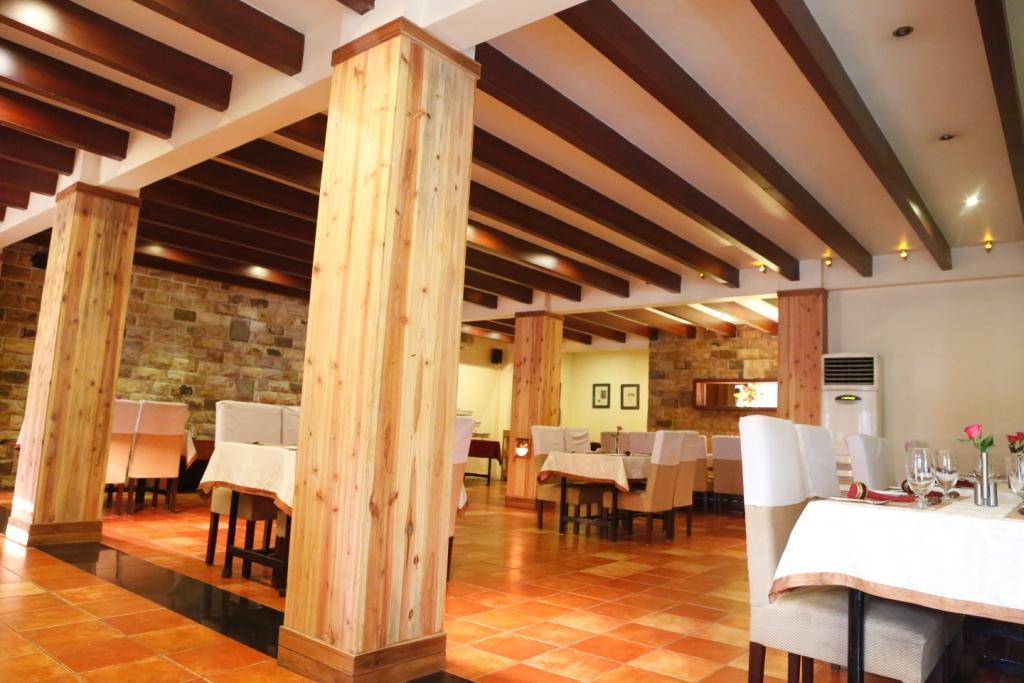 Landmark Hotels Guwahati Zewnętrze zdjęcie