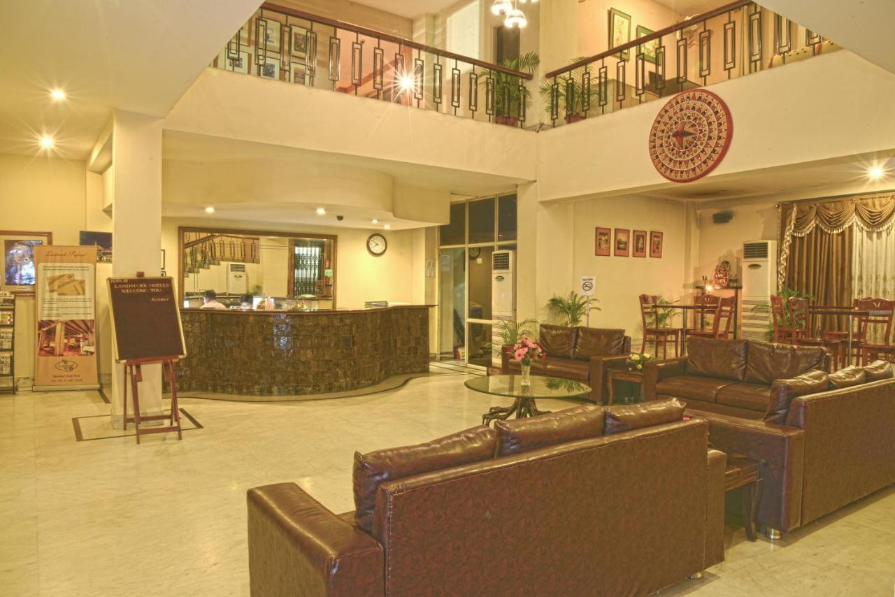 Landmark Hotels Guwahati Zewnętrze zdjęcie