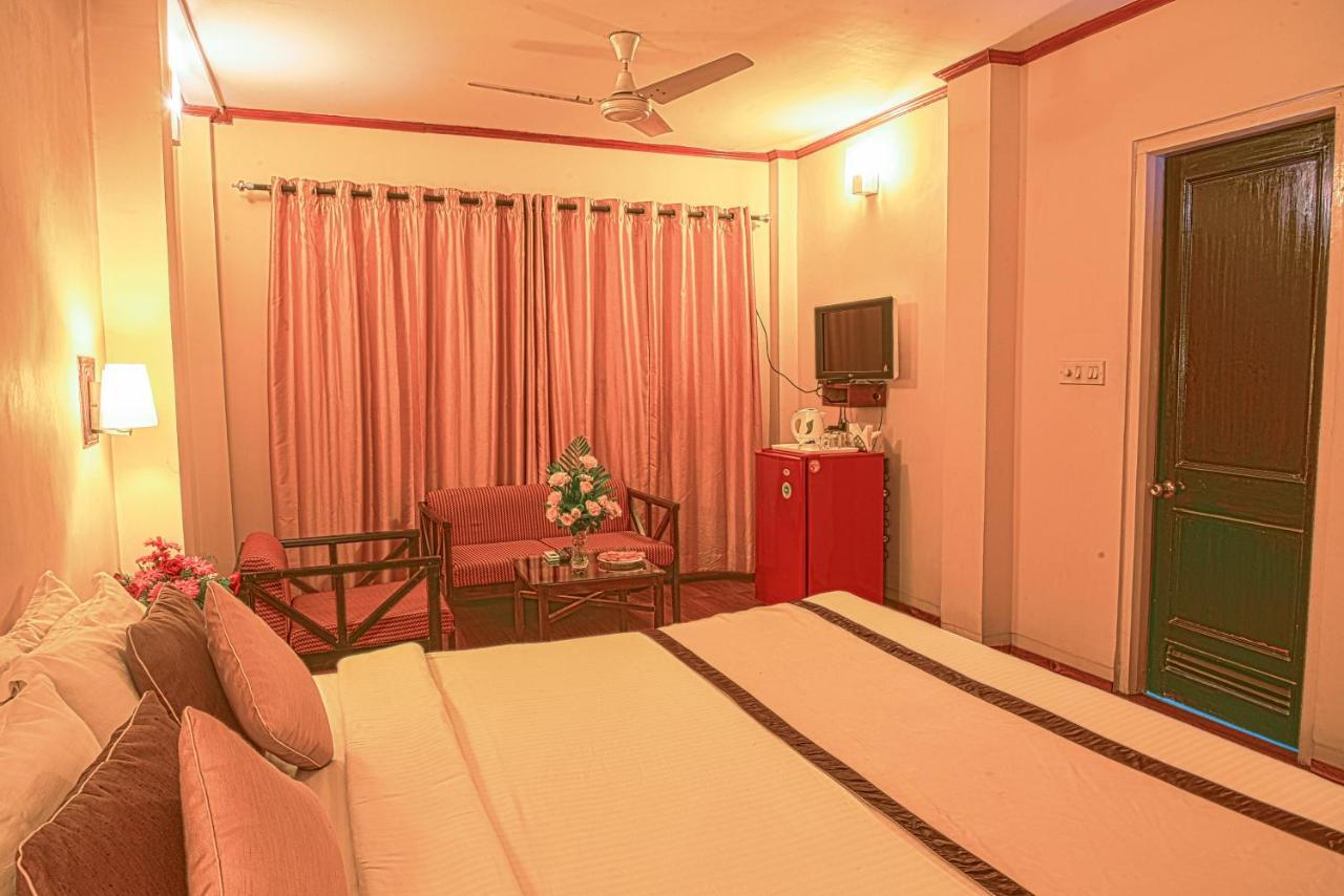 Landmark Hotels Guwahati Zewnętrze zdjęcie