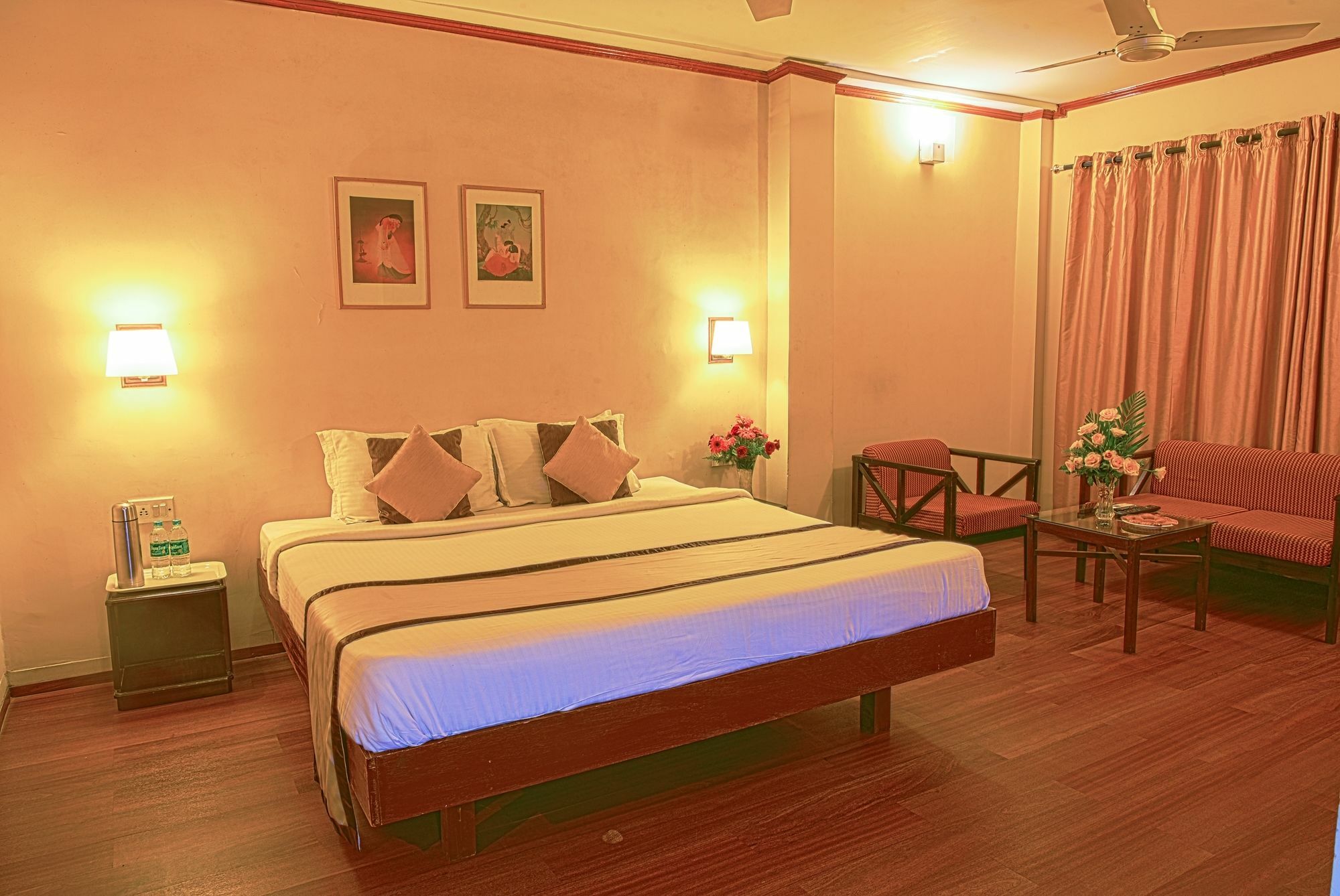 Landmark Hotels Guwahati Zewnętrze zdjęcie
