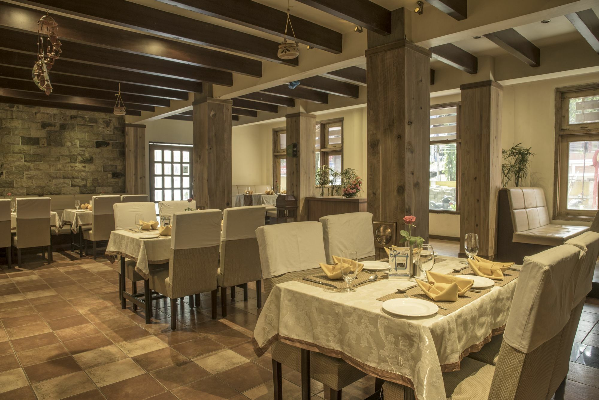 Landmark Hotels Guwahati Zewnętrze zdjęcie